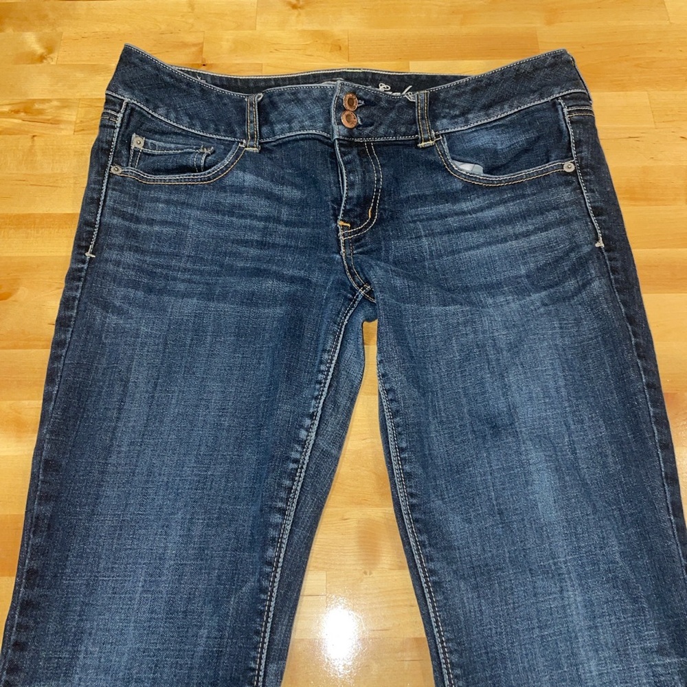 American eagle flare jeans